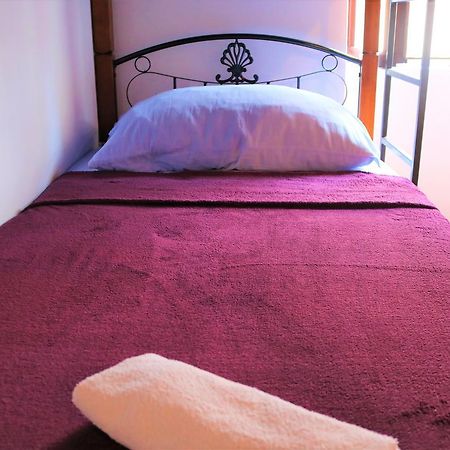 Hostel Alma 2 Пореч Екстер'єр фото