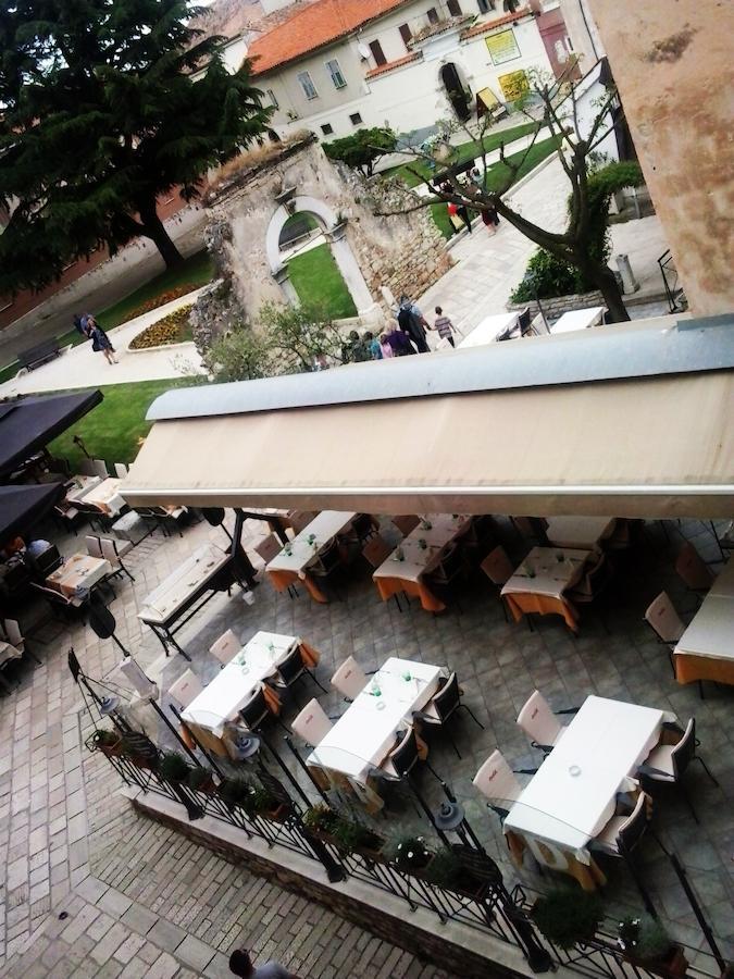 Hostel Alma 2 Пореч Екстер'єр фото