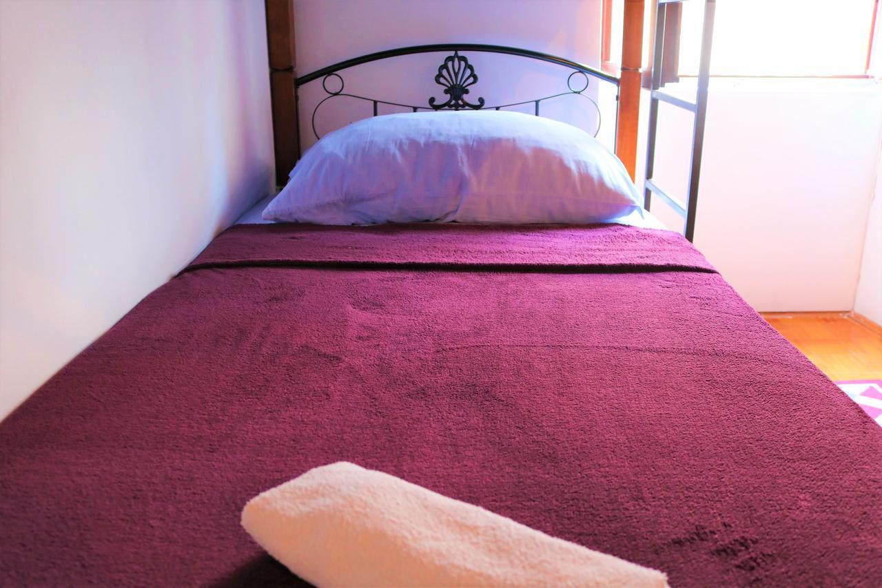 Hostel Alma 2 Пореч Екстер'єр фото