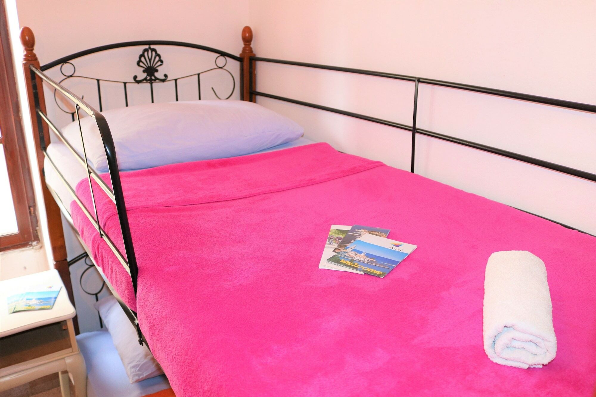 Hostel Alma 2 Пореч Екстер'єр фото