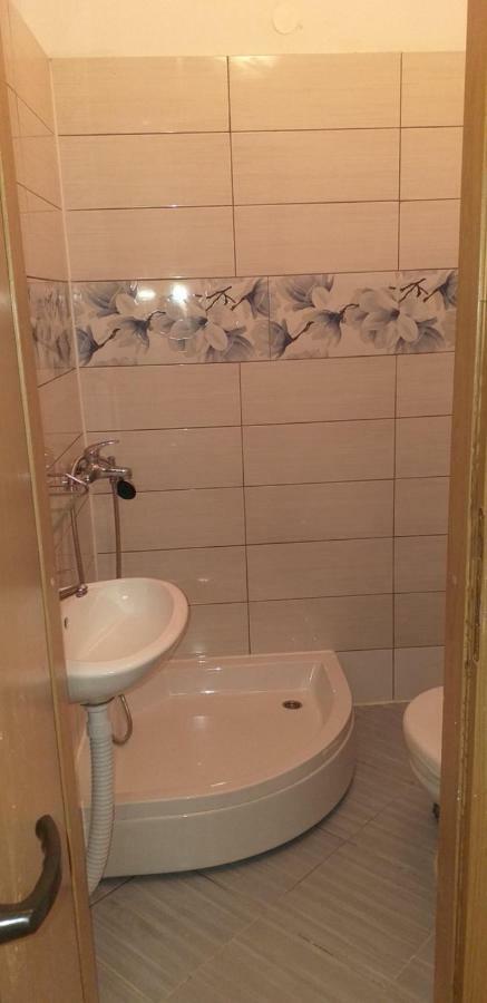 Hostel Alma 2 Пореч Екстер'єр фото
