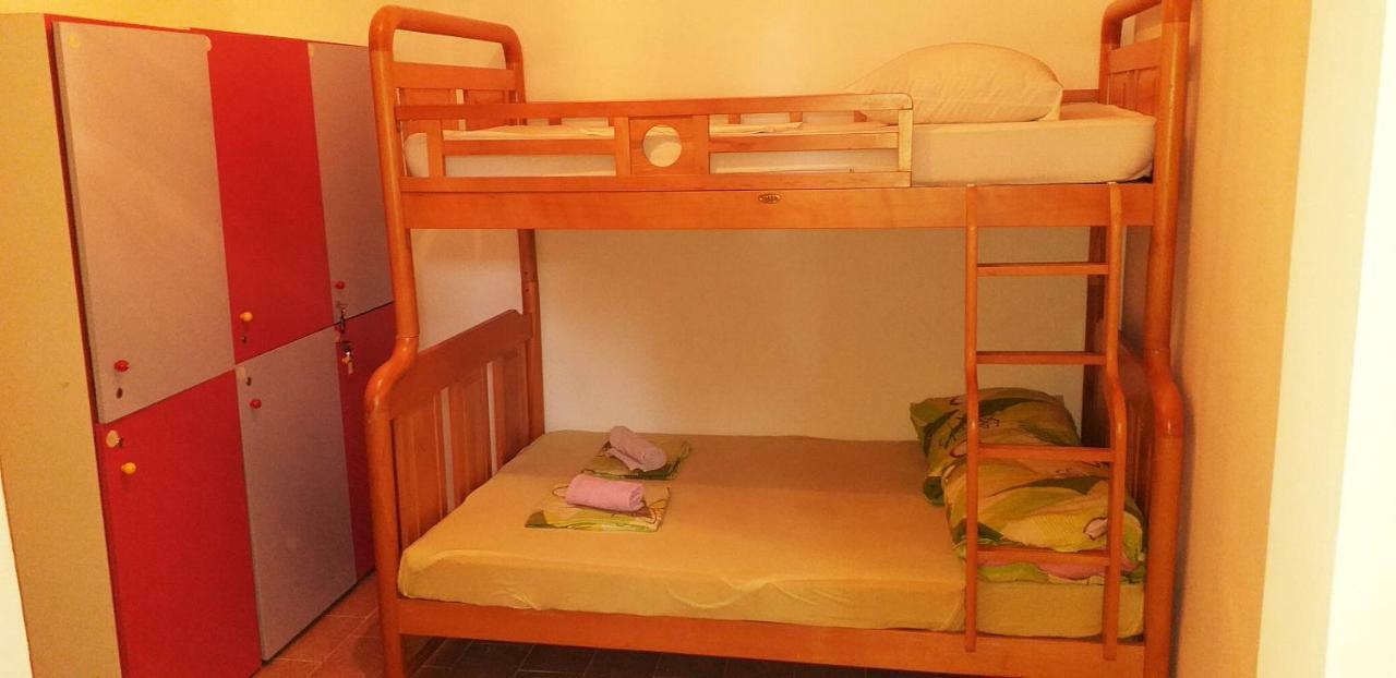 Hostel Alma 2 Пореч Екстер'єр фото